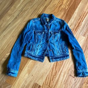 American Eagle Junior size S distressed denim jean jacket